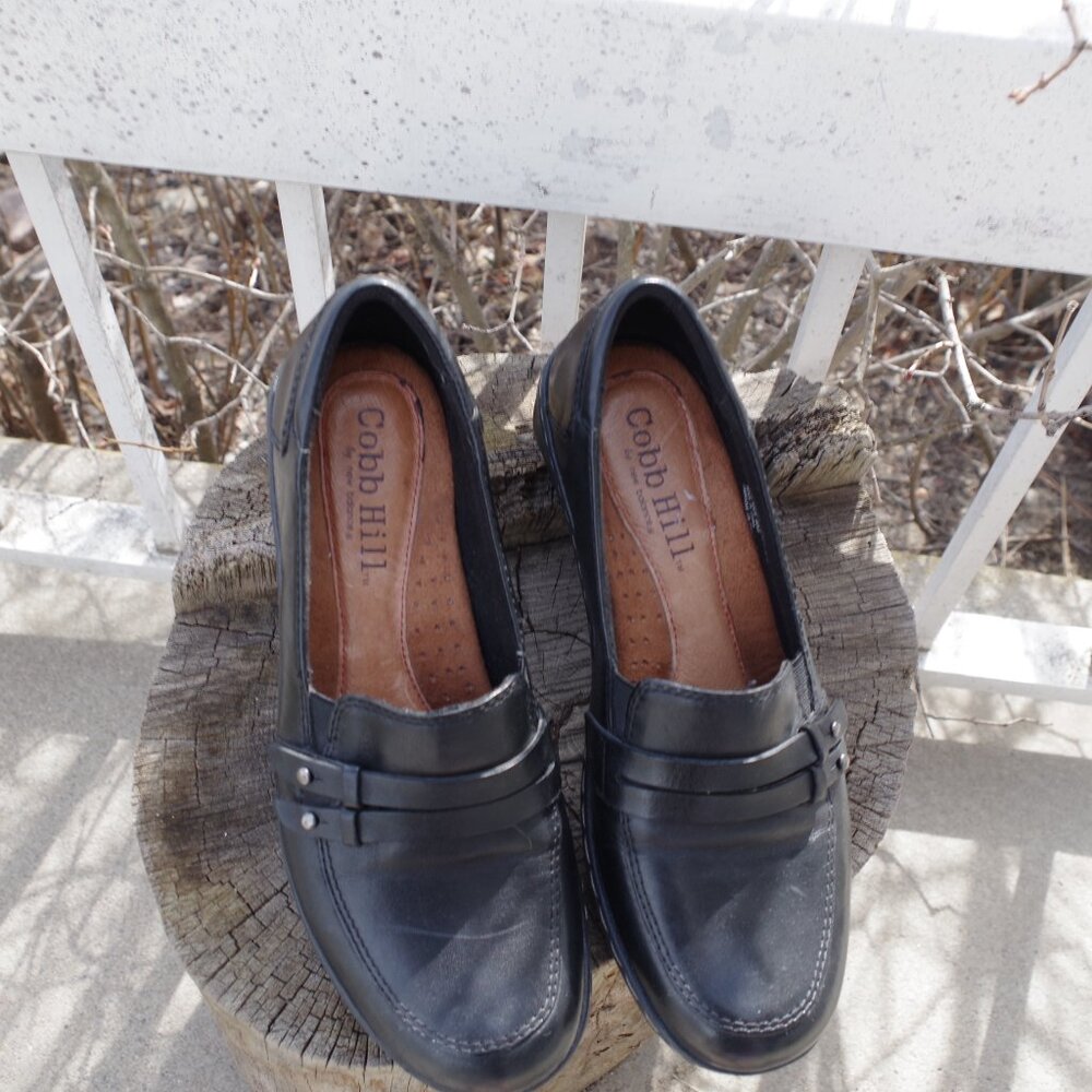 Ladies Loafers By Cobb Hill  Leather